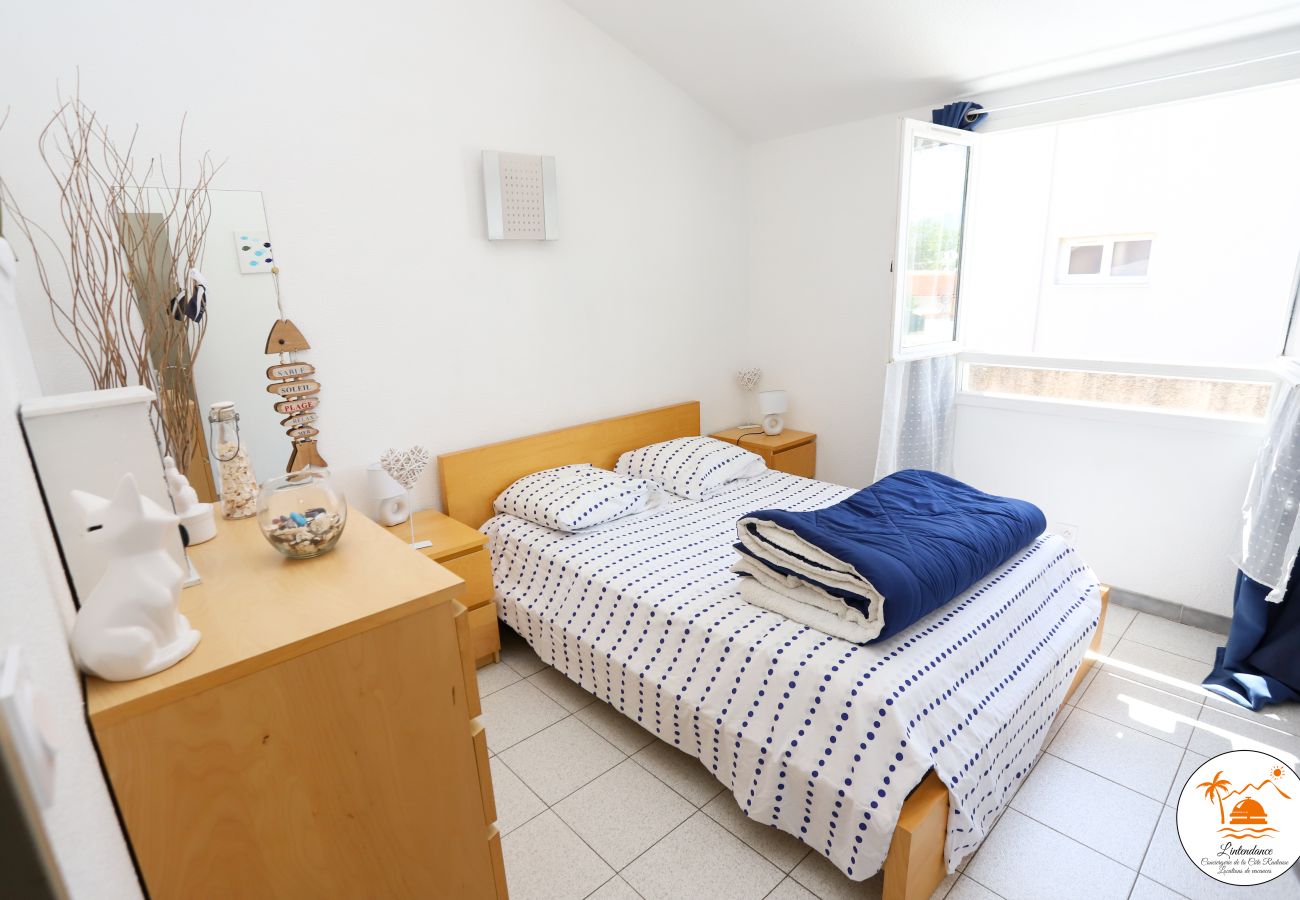 Maison à Saint-Cyprien - Belle maison 6 pers avec piscine au port de St Cyprien
