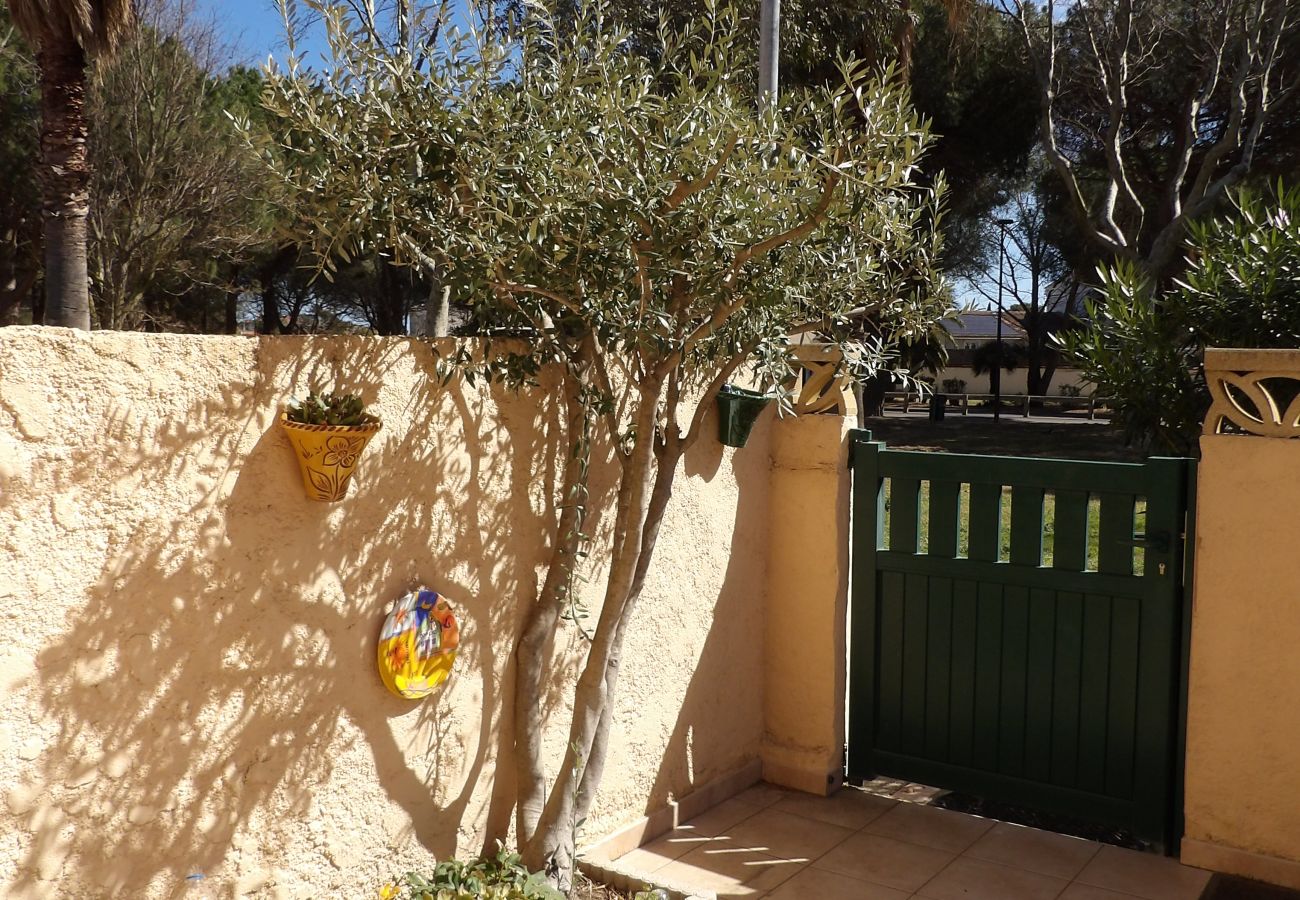 Maison à Saint-Cyprien - Belle villa T3 avec terrasses proche de la plage de St Cyprien