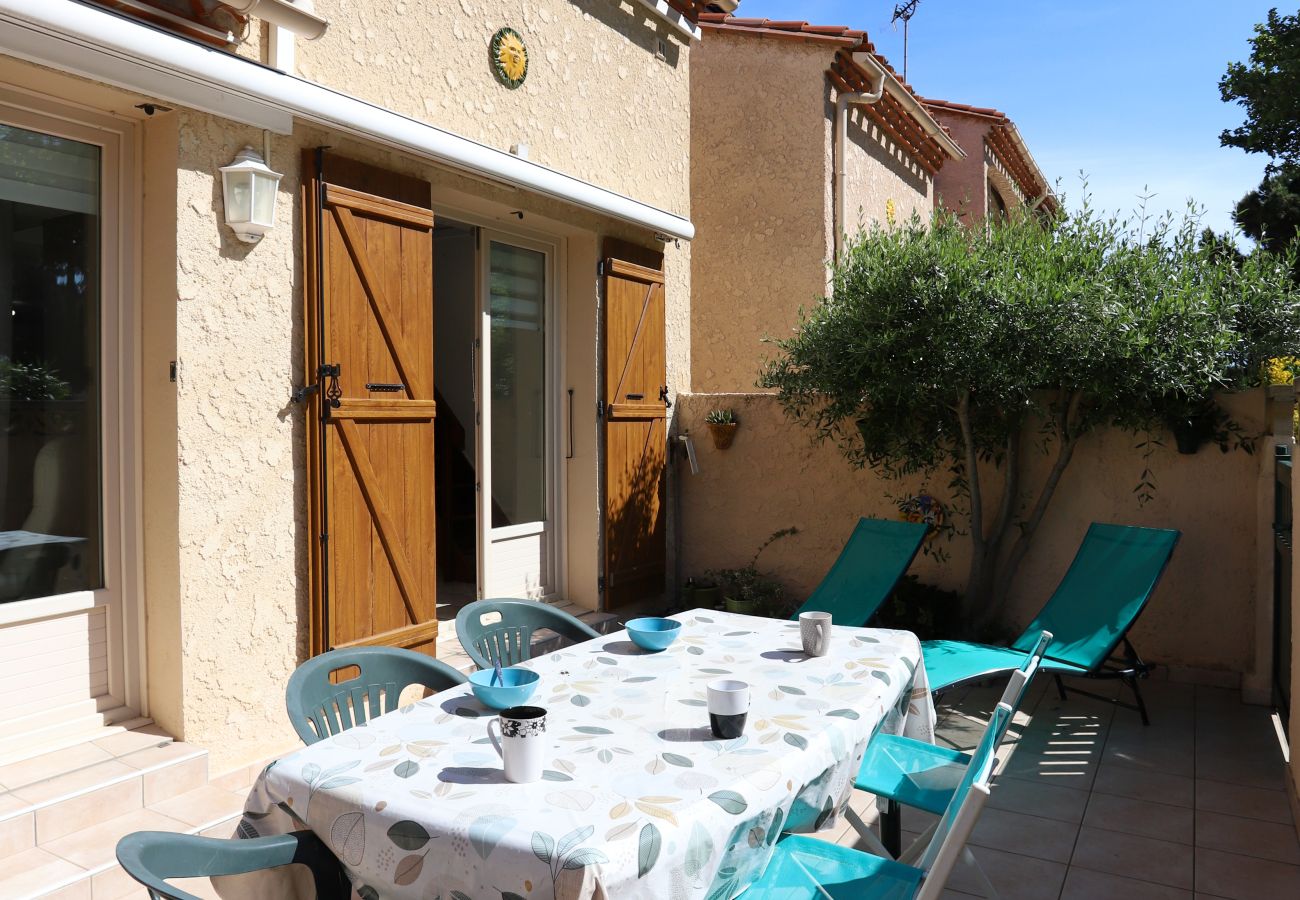 Maison à Saint-Cyprien - Belle villa T3 avec terrasses proche de la plage de St Cyprien