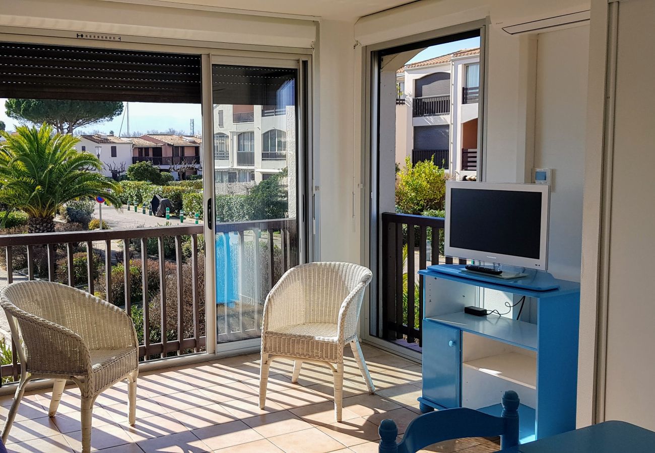 Appartement à Saint-Cyprien - Grand studio cabine  avec piscine à St Cyprien