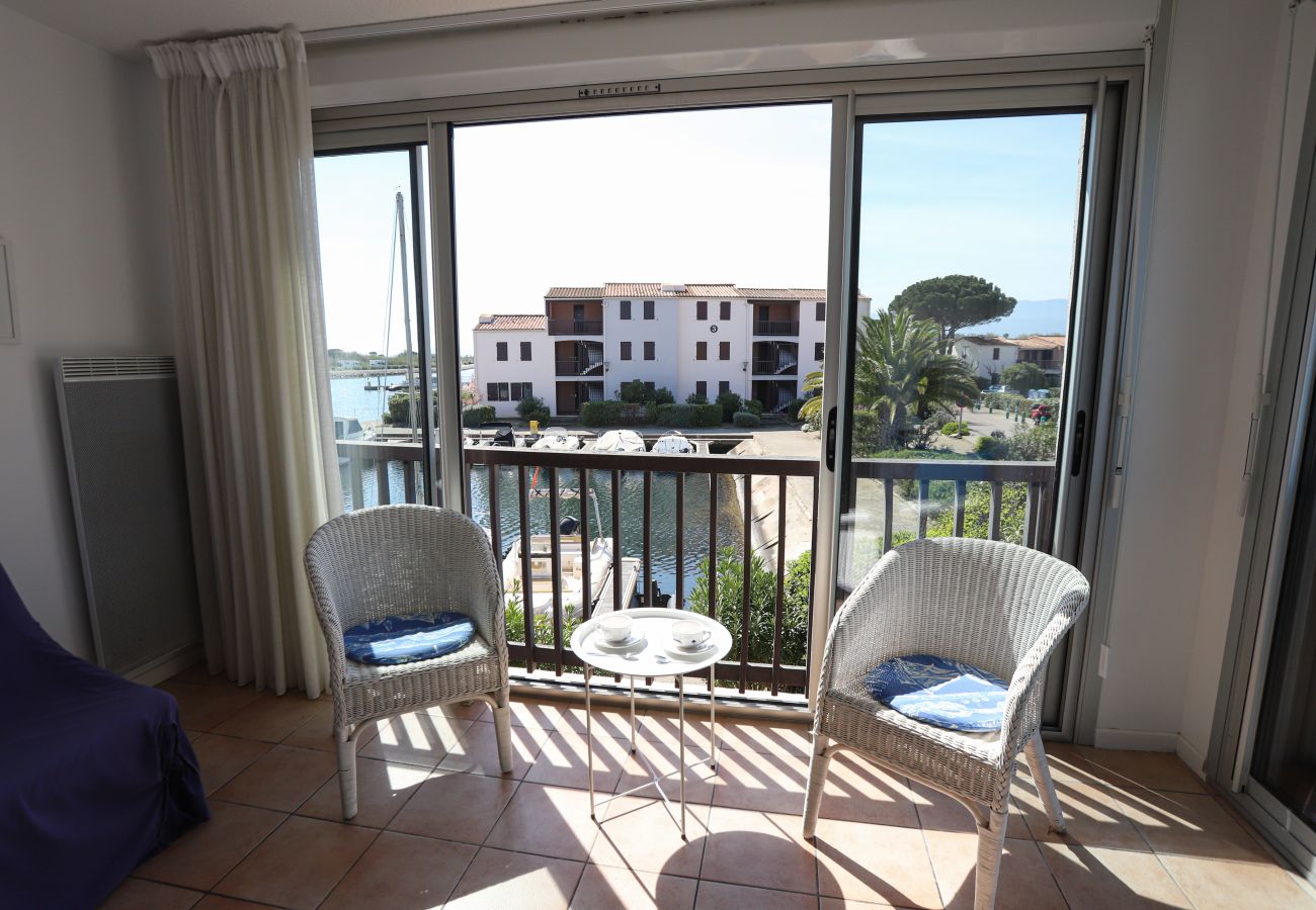 Appartement à Saint-Cyprien - Grand studio cabine  avec piscine à St Cyprien