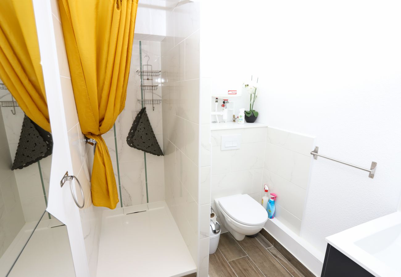 Appartement à Saint-Cyprien - Petit paradis avec piscine et plage, wifi ,clim et 2vélos!