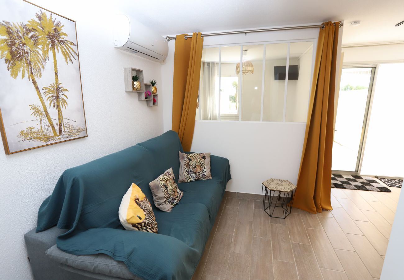 Appartement à Saint-Cyprien - Petit paradis avec piscine et plage, wifi ,clim et 2vélos!