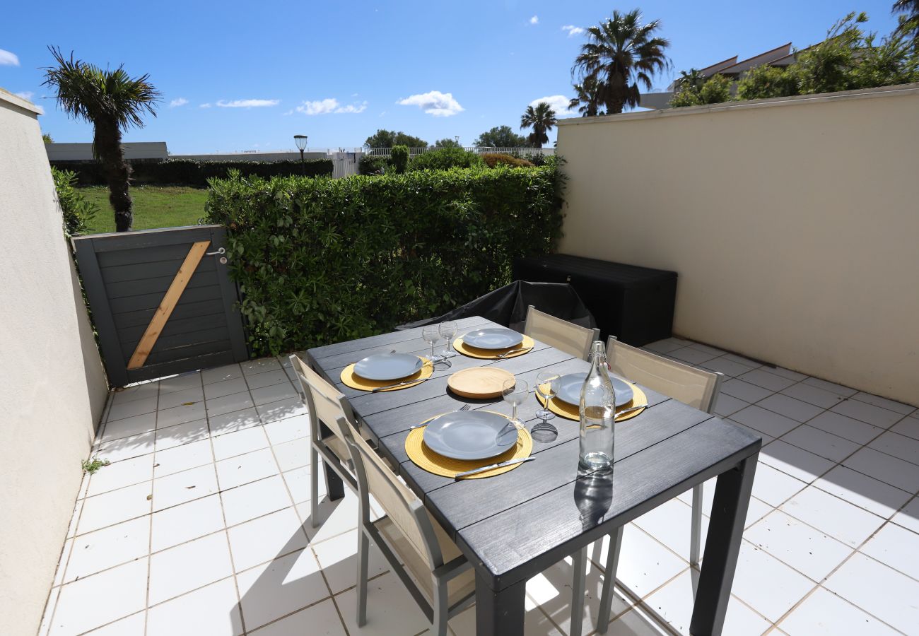 Appartement à Saint-Cyprien - Petit paradis avec piscine et plage, wifi ,clim et 2vélos!