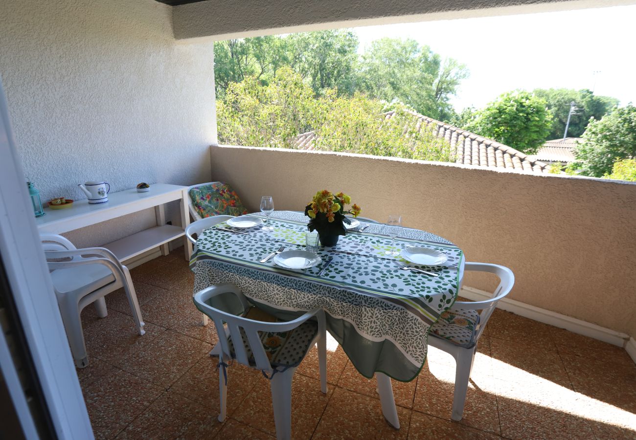 Résidence à Saint-Cyprien - T2 Pierres de Jade avec piscine ouverte et wifi!