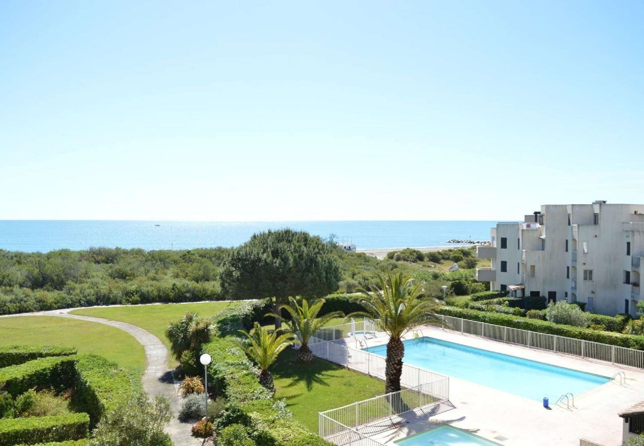 Appartement à Saint-Cyprien - St Cyprien Charmant appartement T2 avec Balcon et piscine en bord de plage