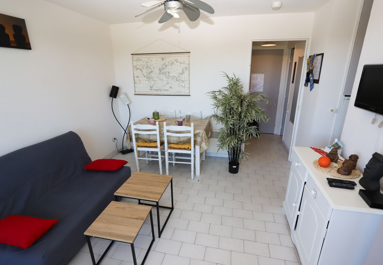 Appartement à Saint-Cyprien - St Cyprien Charmant appartement T2 avec Balcon et piscine en bord de plage