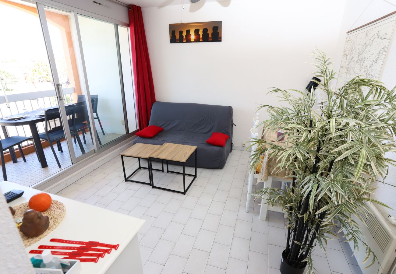 Appartement à Saint-Cyprien - St Cyprien Charmant appartement T2 avec Balcon et piscine en bord de plage