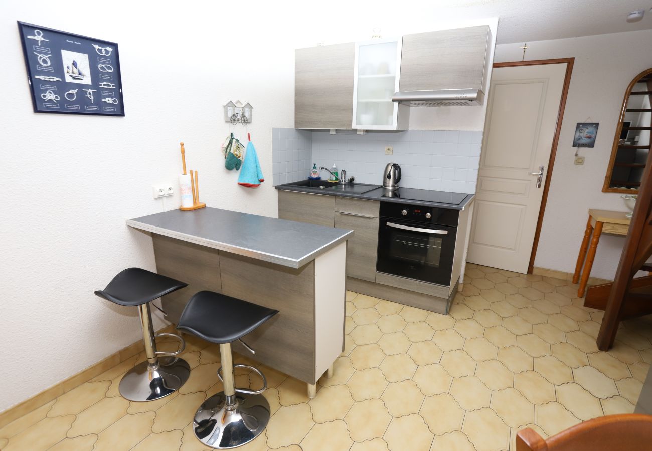 Maison à Saint-Cyprien - St Cyprien climatisée avec belle terrasse proche port 