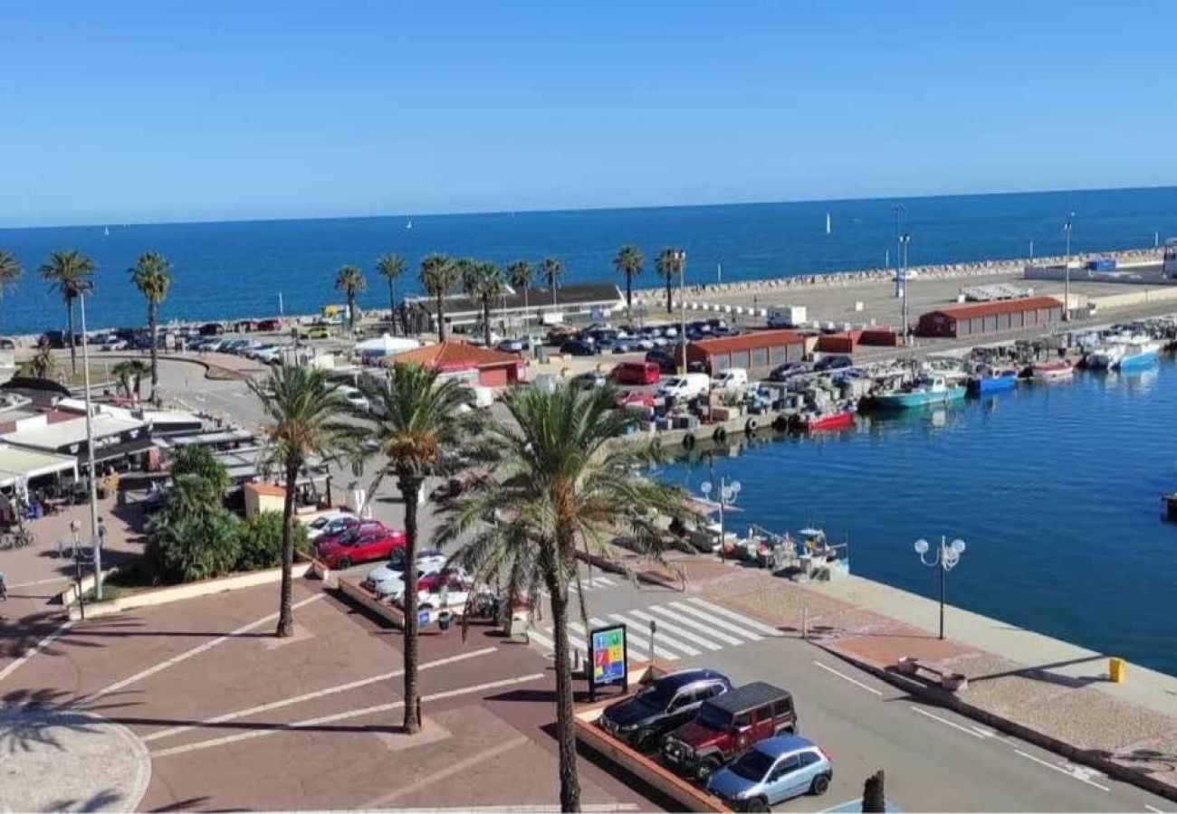 Appartement à Saint-Cyprien - Splendide Vue sur le port St Cyp 