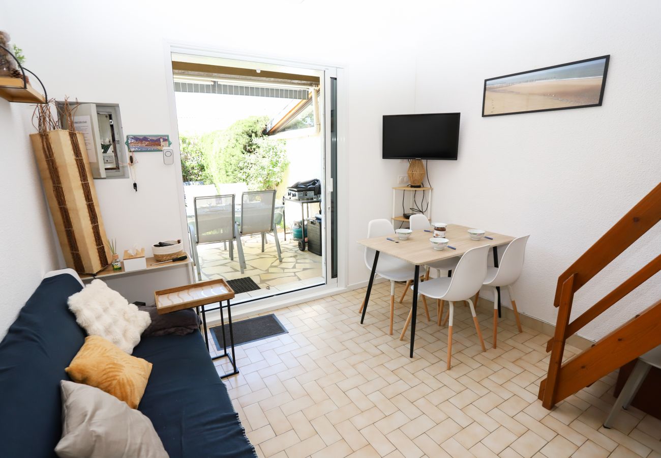 Maison à Saint-Cyprien - Maison fleurie quartier calme proche des plages 