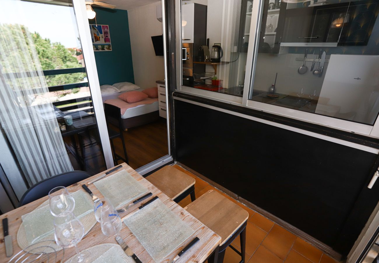 Studio à Saint-Cyprien - ST CYP PLAGE STUDIO rénové ,clim, wifi, parking 