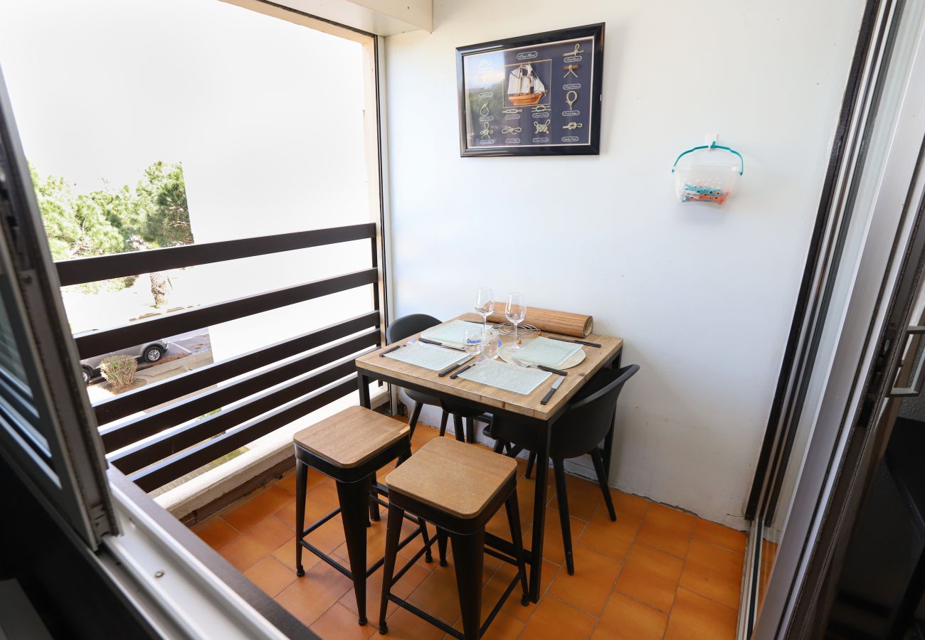 Studio à Saint-Cyprien - ST CYP PLAGE STUDIO rénové ,clim, wifi, parking 
