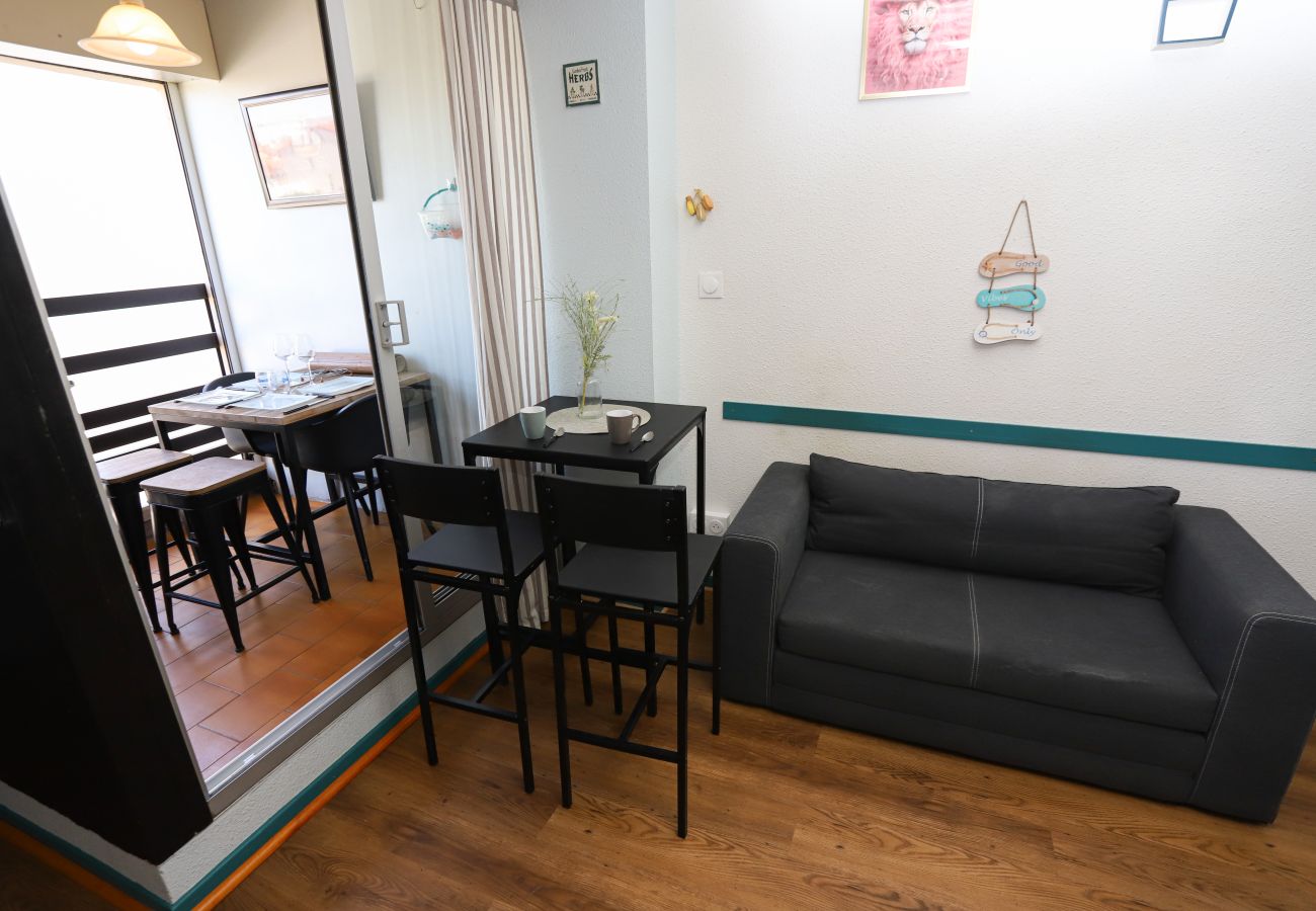 Studio à Saint-Cyprien - ST CYP PLAGE STUDIO rénové ,clim, wifi, parking 