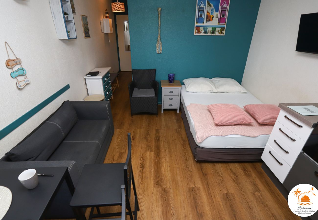 Studio à Saint-Cyprien - ST CYP PLAGE STUDIO rénové ,clim, wifi, parking 