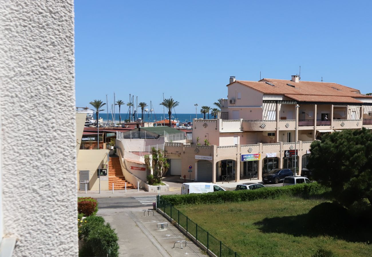 Appartement à Saint-Cyprien - St cyprien Appart refait a neuf proche du port 