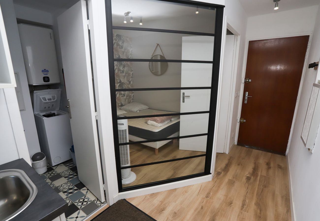 Appartement à Saint-Cyprien - St cyprien Appart refait a neuf proche du port 