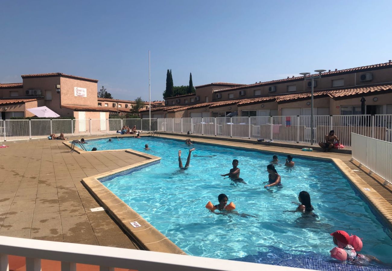 Appartement à Saint-Cyprien - Joli T2 piscine dans résidence 