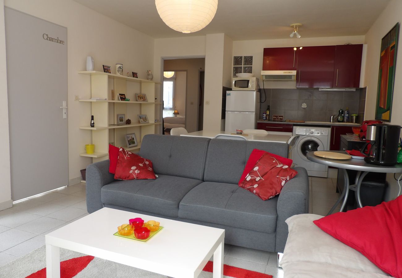 Appartement à Saint-Cyprien - Appartement 3 étoiles / belle terrasse et piscine! 