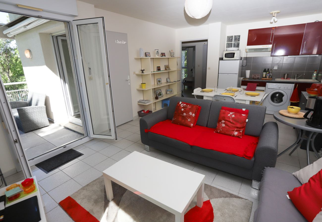 Appartement à Saint-Cyprien - Appartement 3 étoiles / belle terrasse et piscine! 