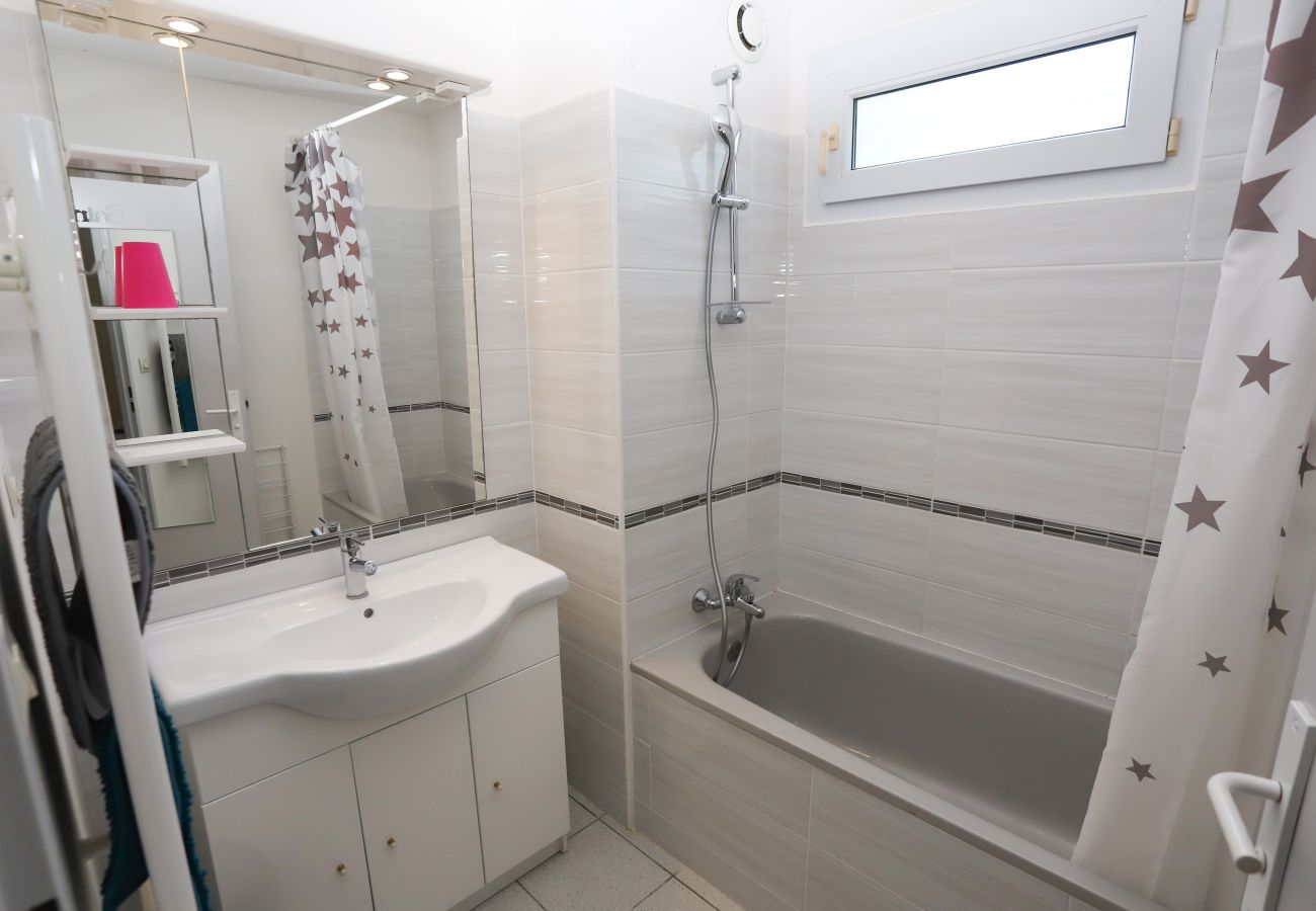 Appartement à Saint-Cyprien - Appartement 3 étoiles / belle terrasse et piscine! 