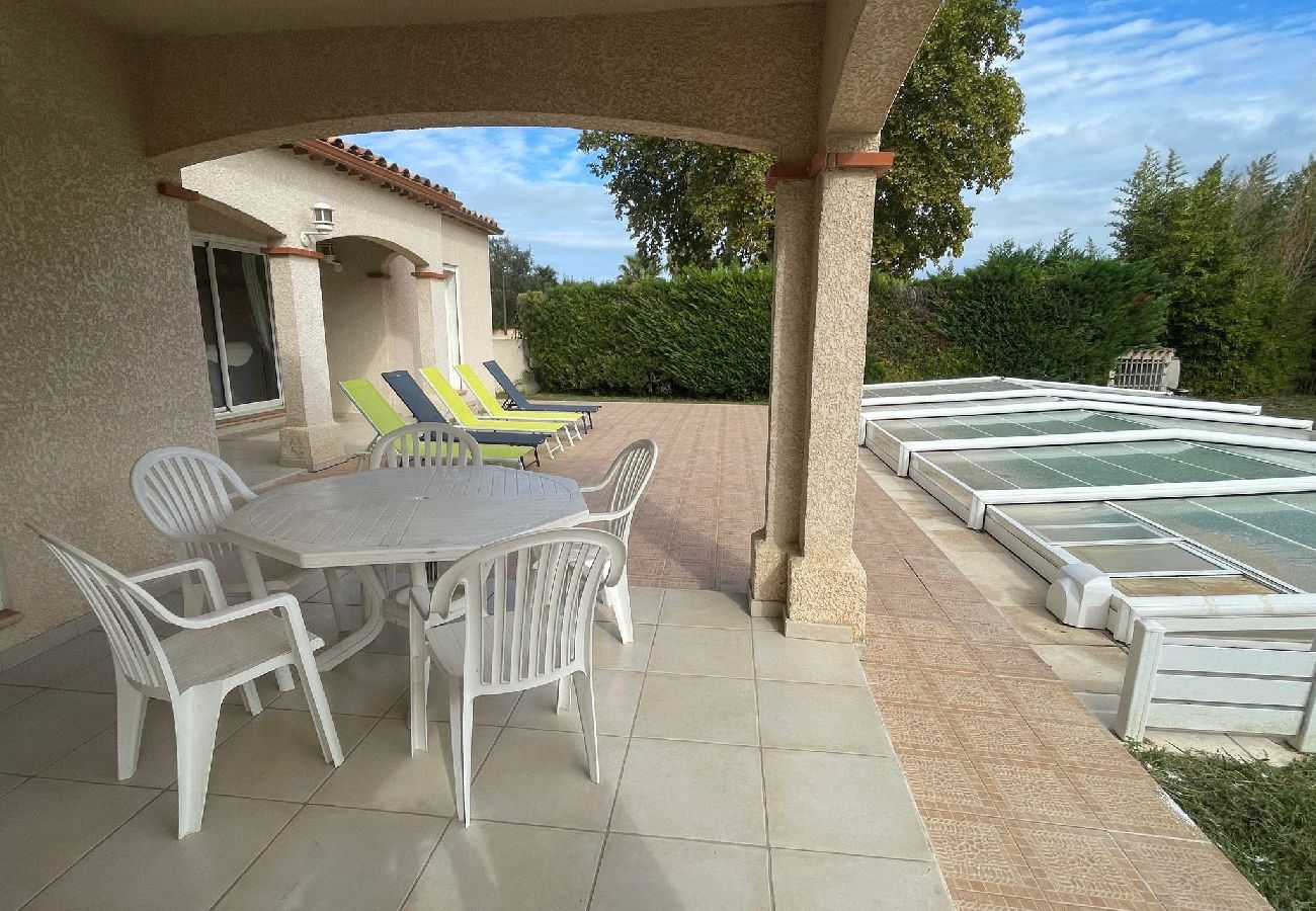 Villa à Saint-Cyprien - Villa St Cyprien piscine privée /vélos/wifi/jardin 