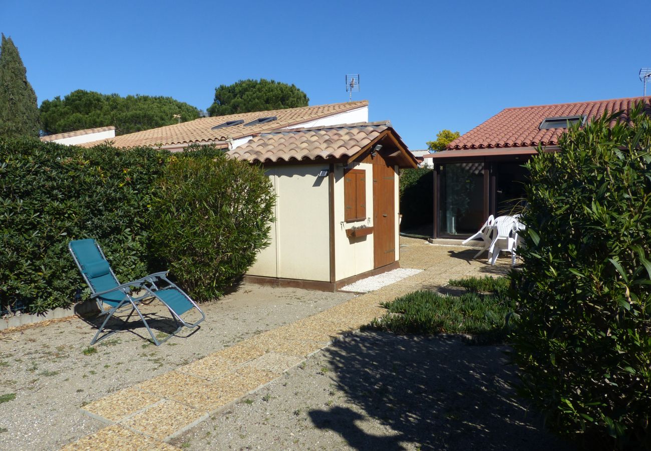 Maison à Saint-Cyprien - SAINT CYPRIEN Maison de vacances climatisée avec jardin