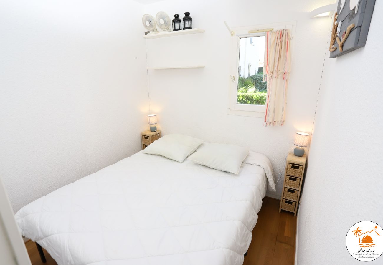 Appartement à Saint-Cyprien - St cyprien superbe appart 4 pers vue sur la Marina