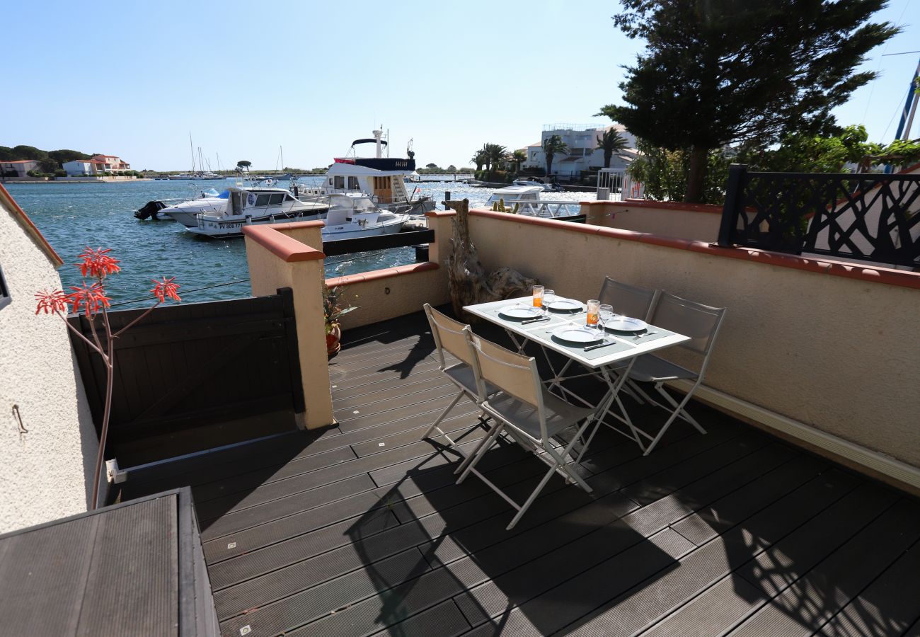 Appartement à Saint-Cyprien - St cyprien superbe appart 4 pers vue sur la Marina