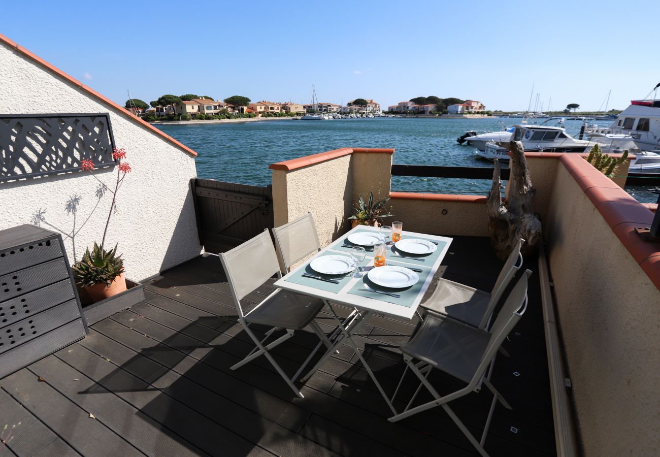Appartement à Saint-Cyprien - St cyprien superbe appart 4 pers vue sur la Marina