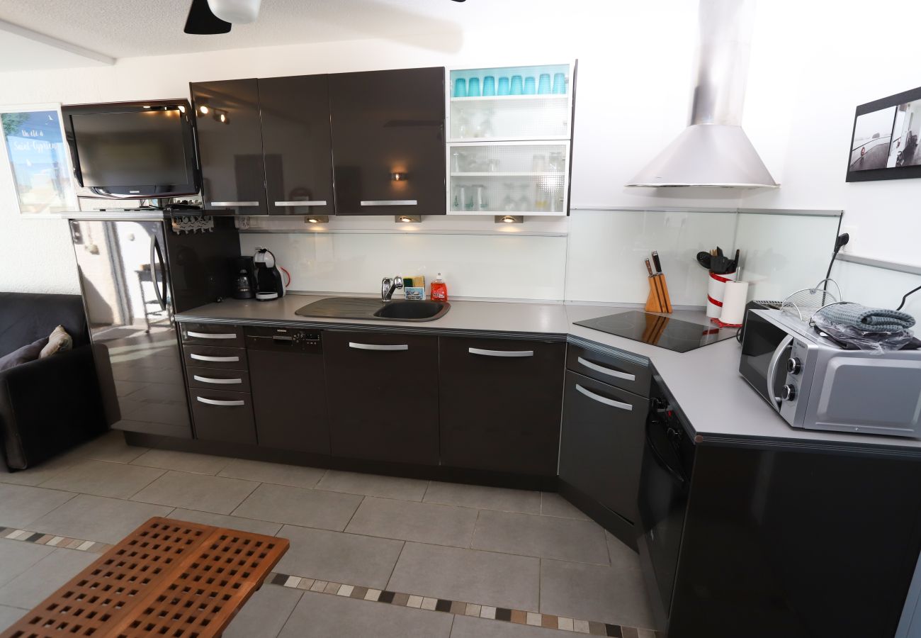 Appartement à Saint-Cyprien - St cyprien superbe appart 4 pers vue sur la Marina