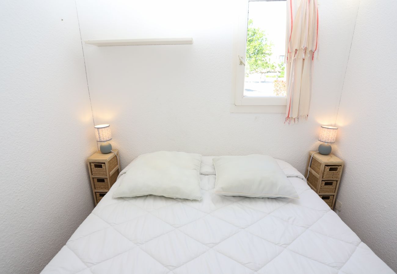 Appartement à Saint-Cyprien - St cyprien superbe appart 4 pers vue sur la Marina