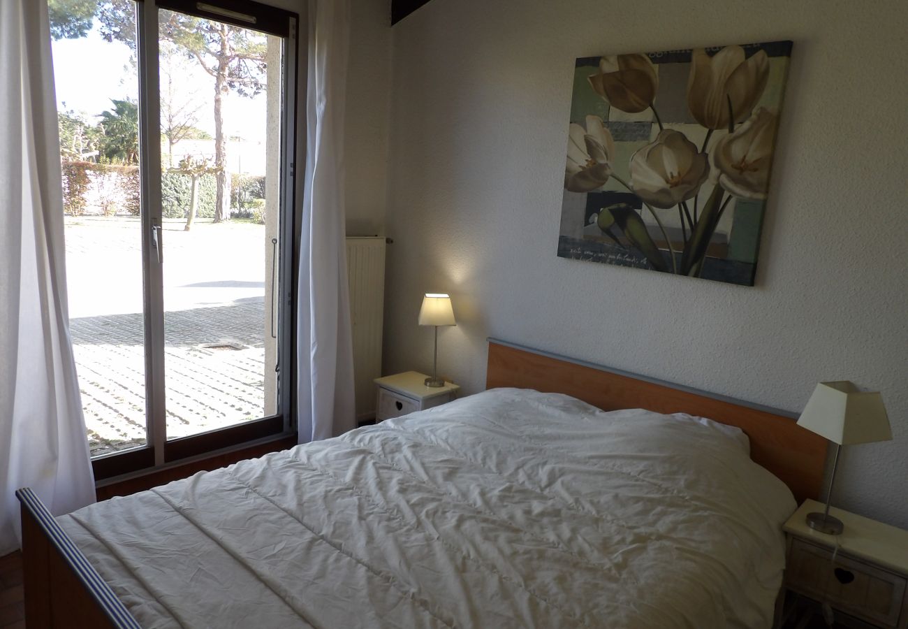 Appartement à Saint-Cyprien - Rez de jardin 4 personnes avec terrasse au golf de St Cyprien