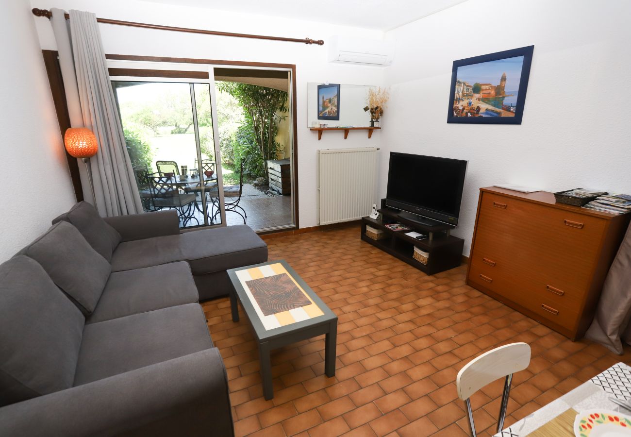 Appartement à Saint-Cyprien - Rez de jardin 4 personnes avec terrasse au golf de St Cyprien