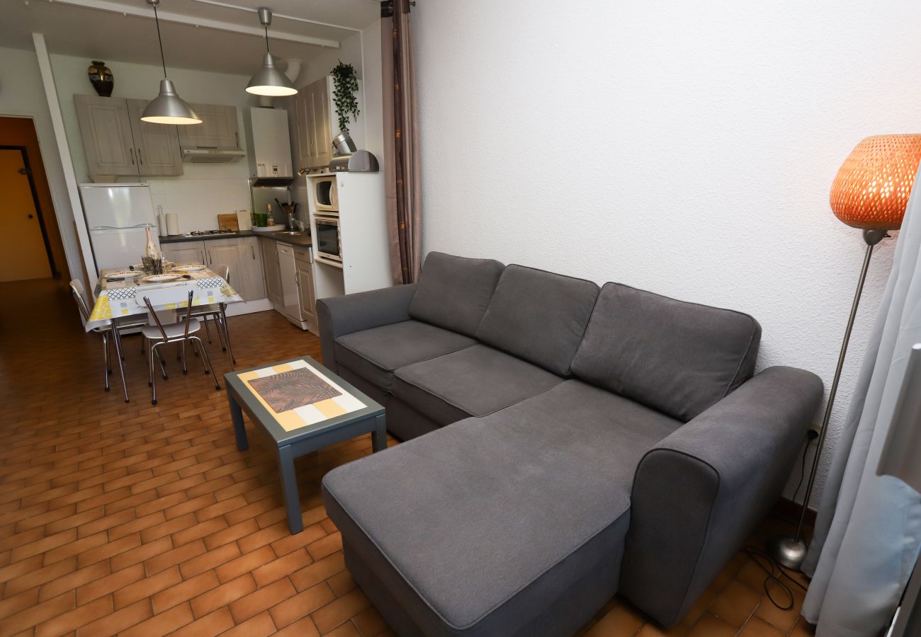 Appartement à Saint-Cyprien - Rez de jardin 4 personnes avec terrasse au golf de St Cyprien