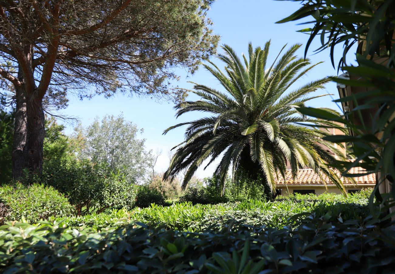 Appartement à Saint-Cyprien - Rez de jardin 4 personnes avec terrasse au golf de St Cyprien