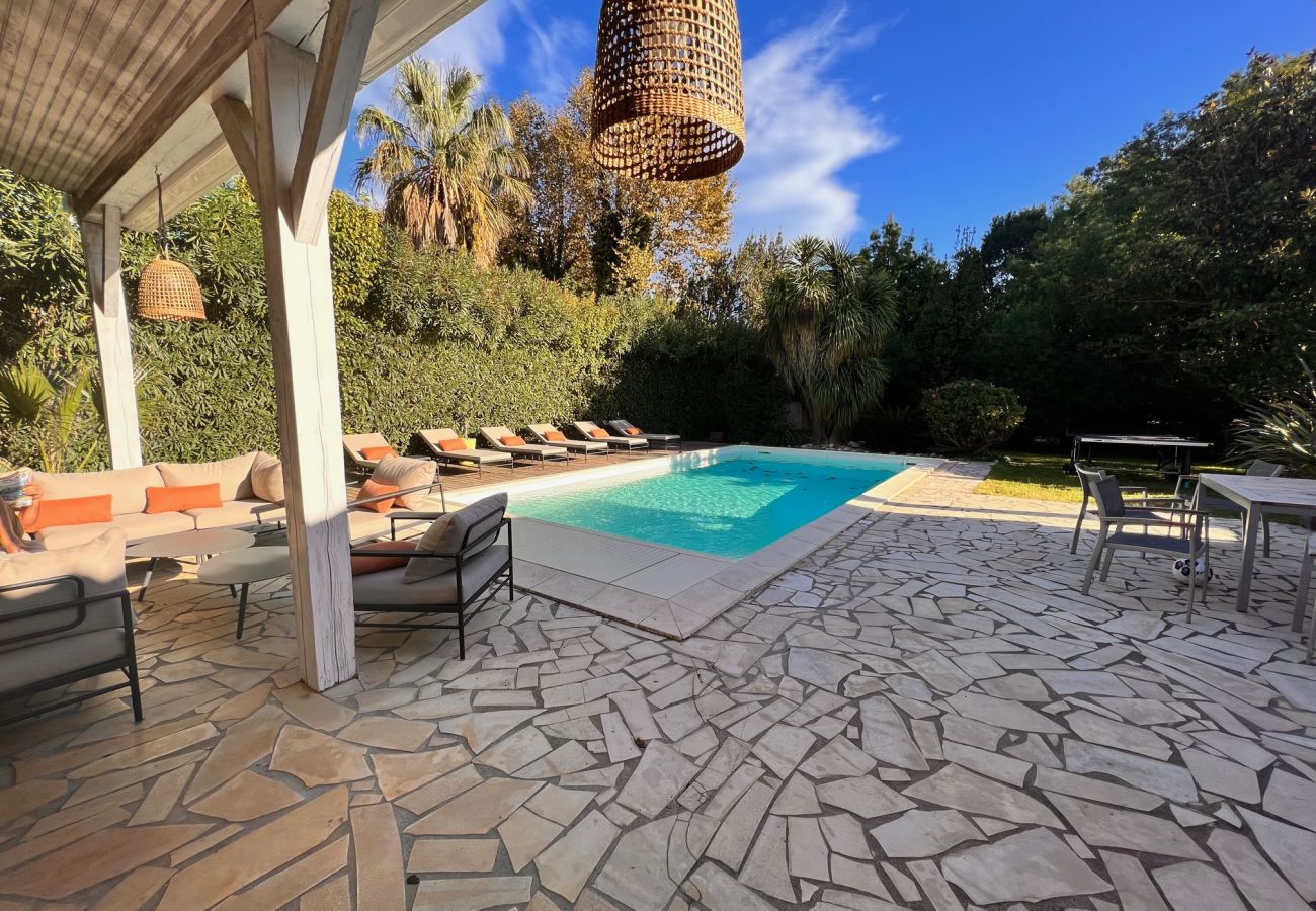 Villa à Saint-Cyprien - VILLA de charme avec piscine et jardin en bord de mer