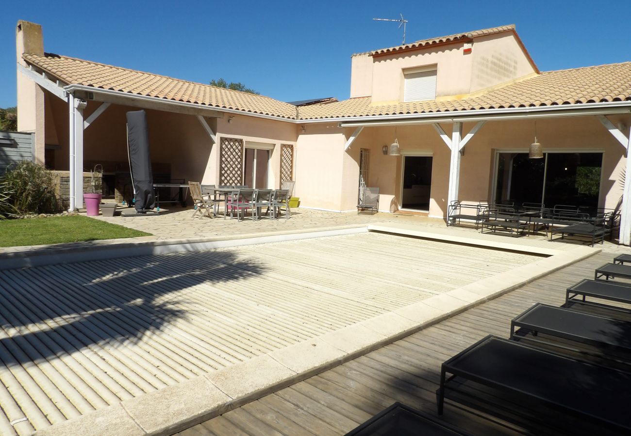 Villa à Saint-Cyprien - VILLA de charme avec piscine et jardin en bord de mer