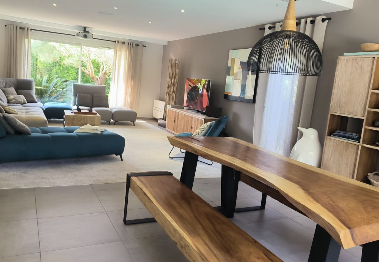 Villa à Saint-Cyprien - VILLA de charme avec piscine et jardin en bord de mer