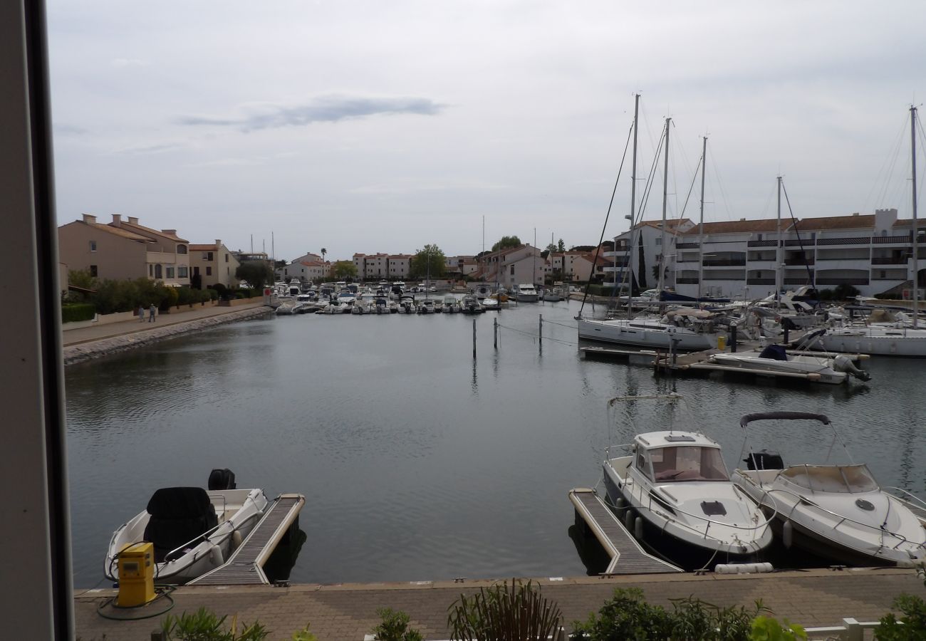 Appartement à Saint-Cyprien - St Cyprien Appart vue marina et piscine 4p