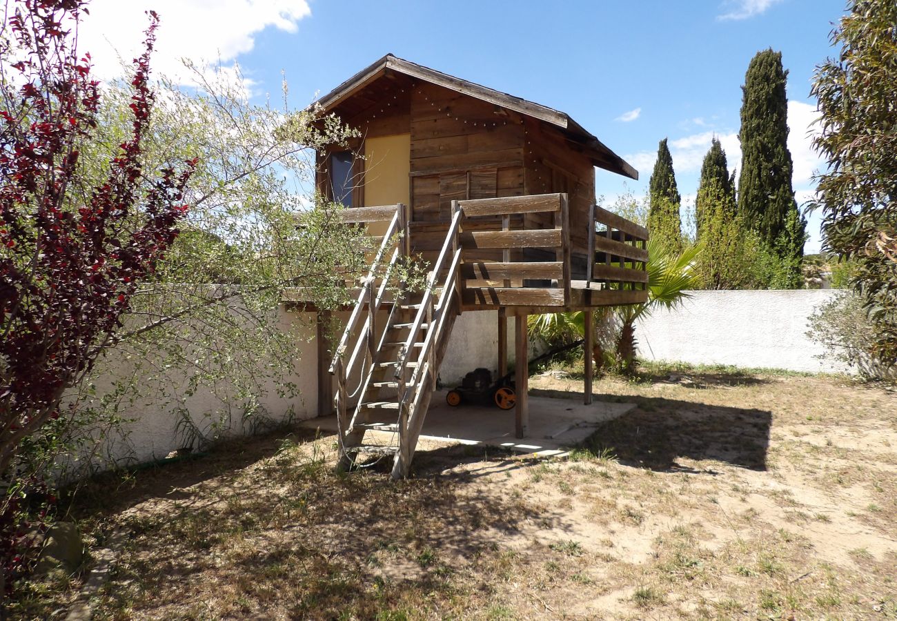 Villa à Saint-Cyprien - St Cyprien magnifique Villa piscine privée 10 personnes