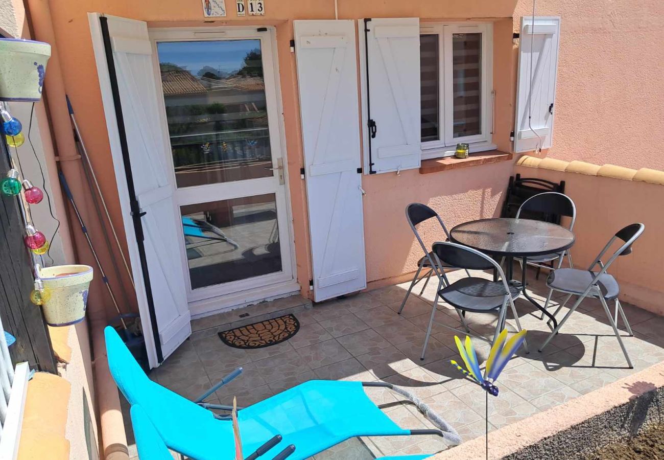 Appartement à Saint-Cyprien - ST CYPRIEN Appart avec grande terrasse Proche plage