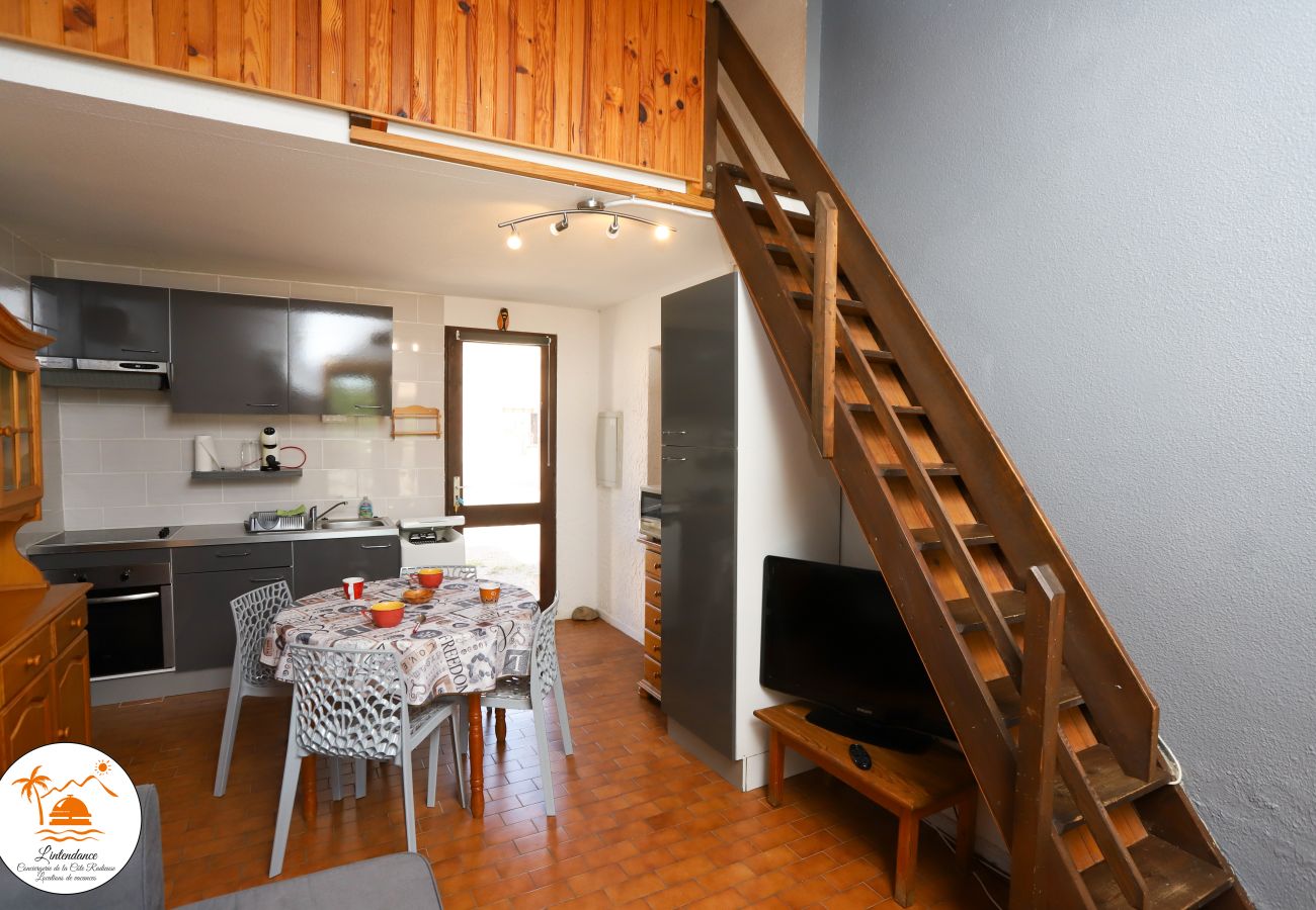 Villa à Saint-Cyprien - St Cyprien Maison 4p avec grande terrasse et jardin clos