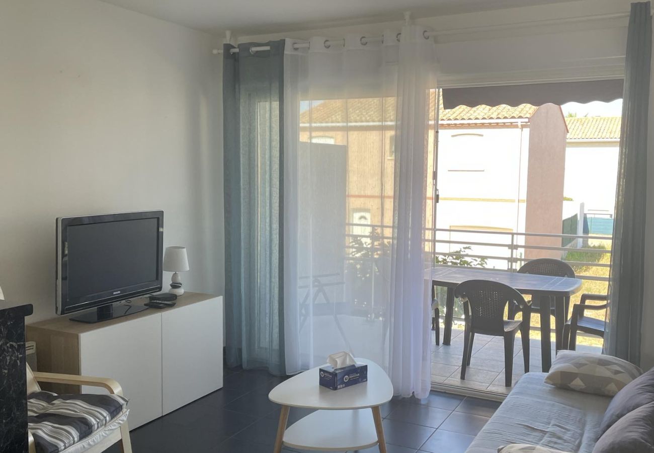 Appartement à Saint-Cyprien - St Cyprien T2 3 étoiles lumineux à 200m de la plage