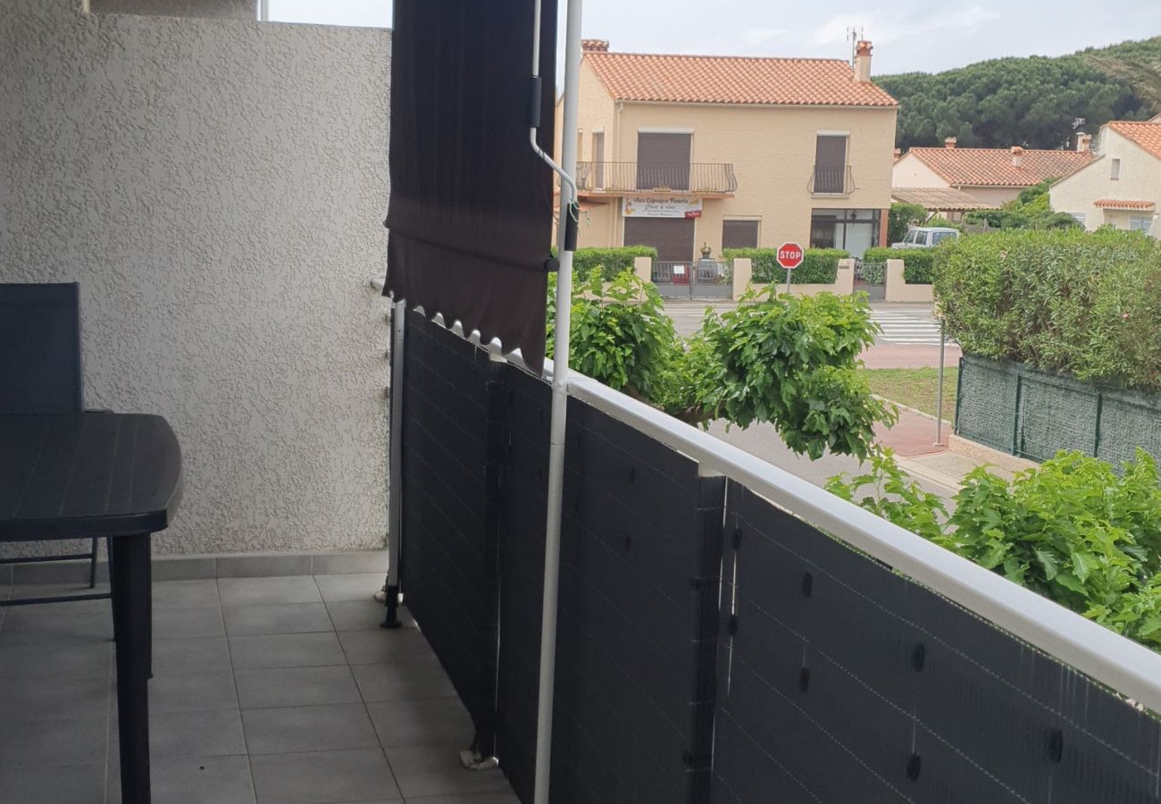 Appartement à Saint-Cyprien - St Cyprien T2 3 étoiles lumineux à 200m de la plage