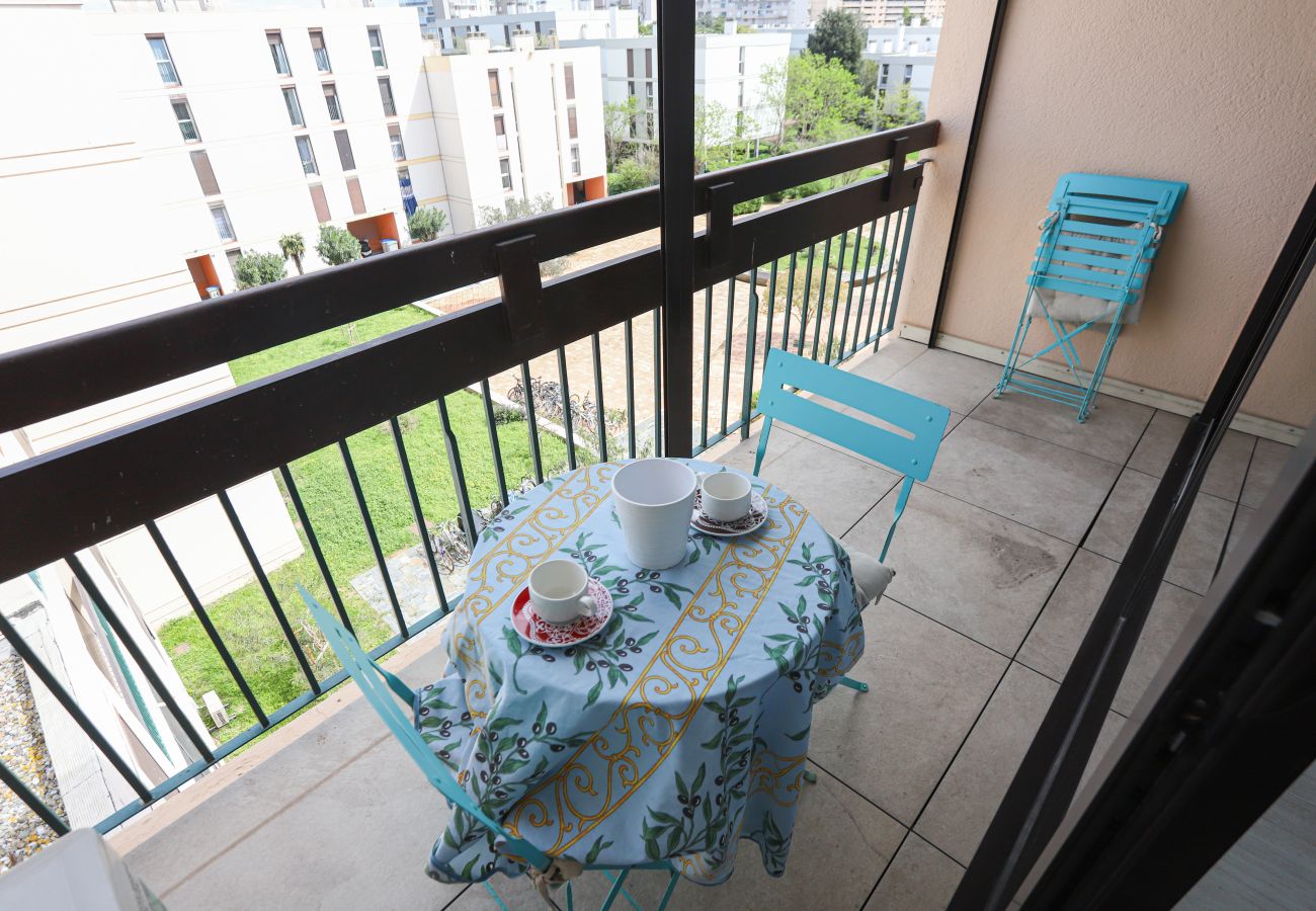 Appartement à Saint-Cyprien - Appart lumineux et climatisé St Cyprien 3mins du port et des plages