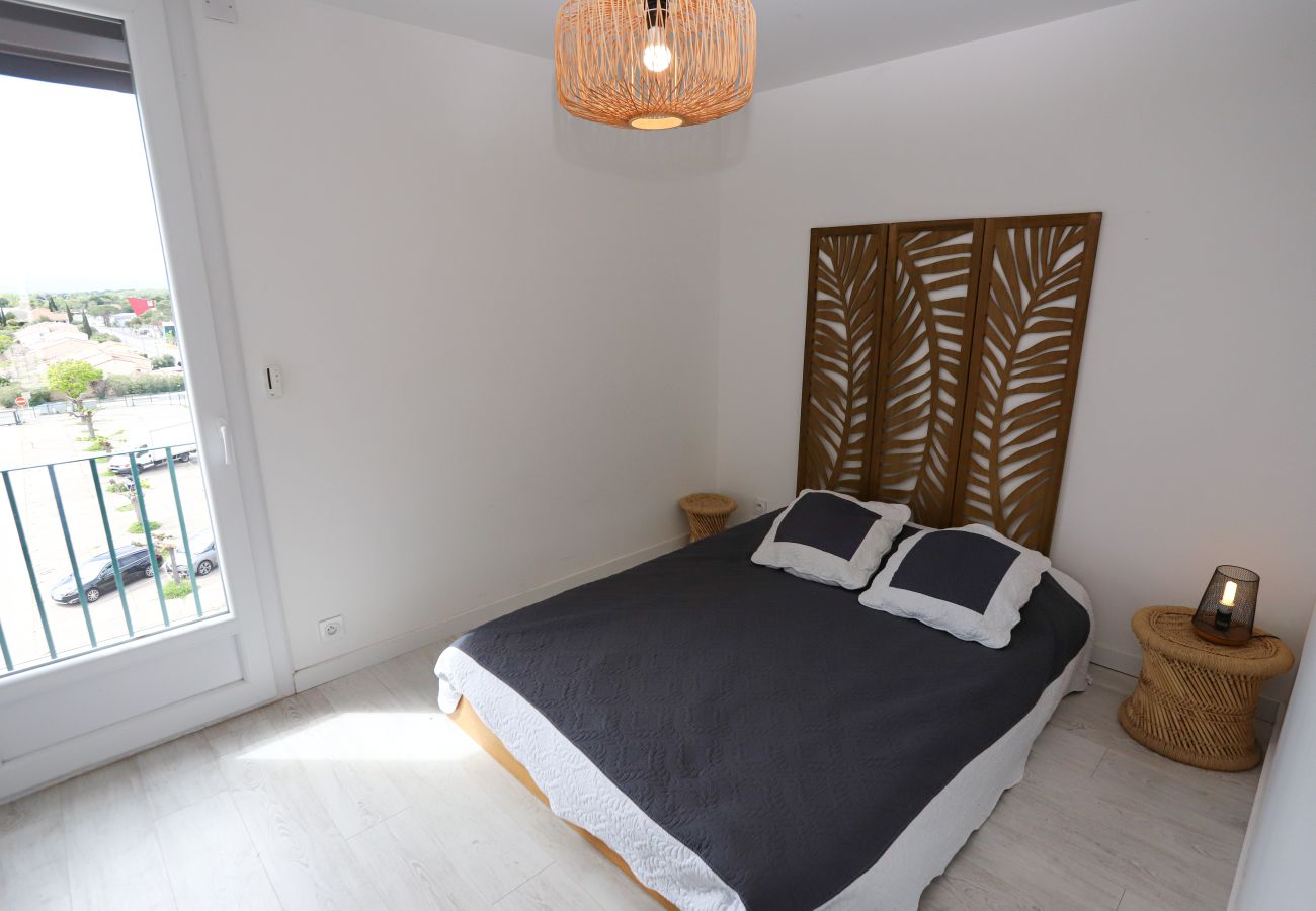 Appartement à Saint-Cyprien - Appart lumineux et climatisé St Cyprien 3mins du port et des plages