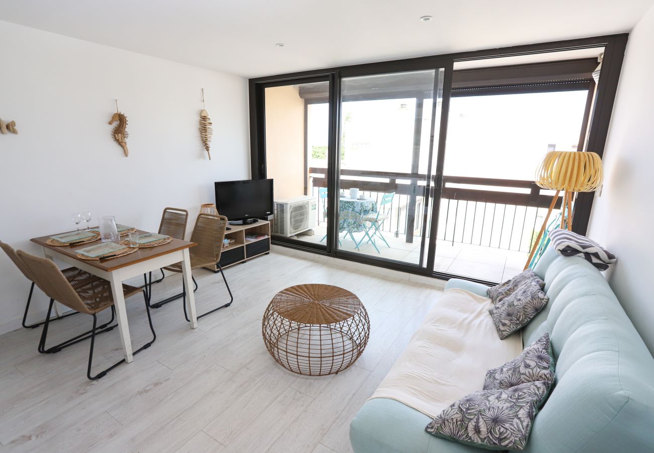 Appartement à Saint-Cyprien - Appart lumineux et climatisé St Cyprien 3mins du port et des plages
