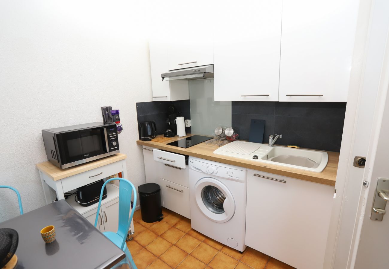Appartement à Saint-Cyprien - St Cyprien classé 3 étoiles charmant rez de jardin 2 velos Piscine