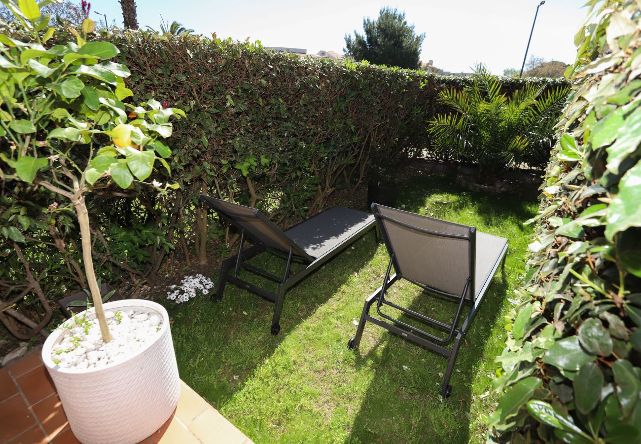 Appartement à Saint-Cyprien - St Cyprien classé 3 étoiles charmant rez de jardin 2 velos Piscine